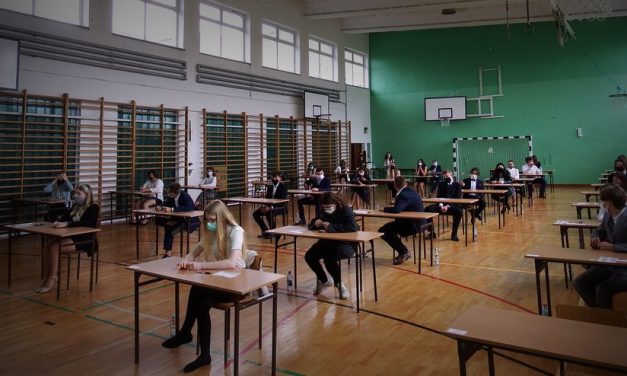 Egzaminy klas ósmych