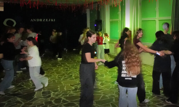 Dyskoteka andrzejkowa