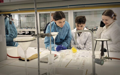 Warsztaty chemiczne w ZST w Puławach
