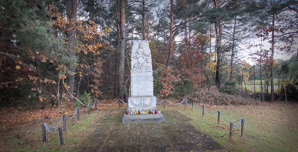 Porządkowanie cmentarza